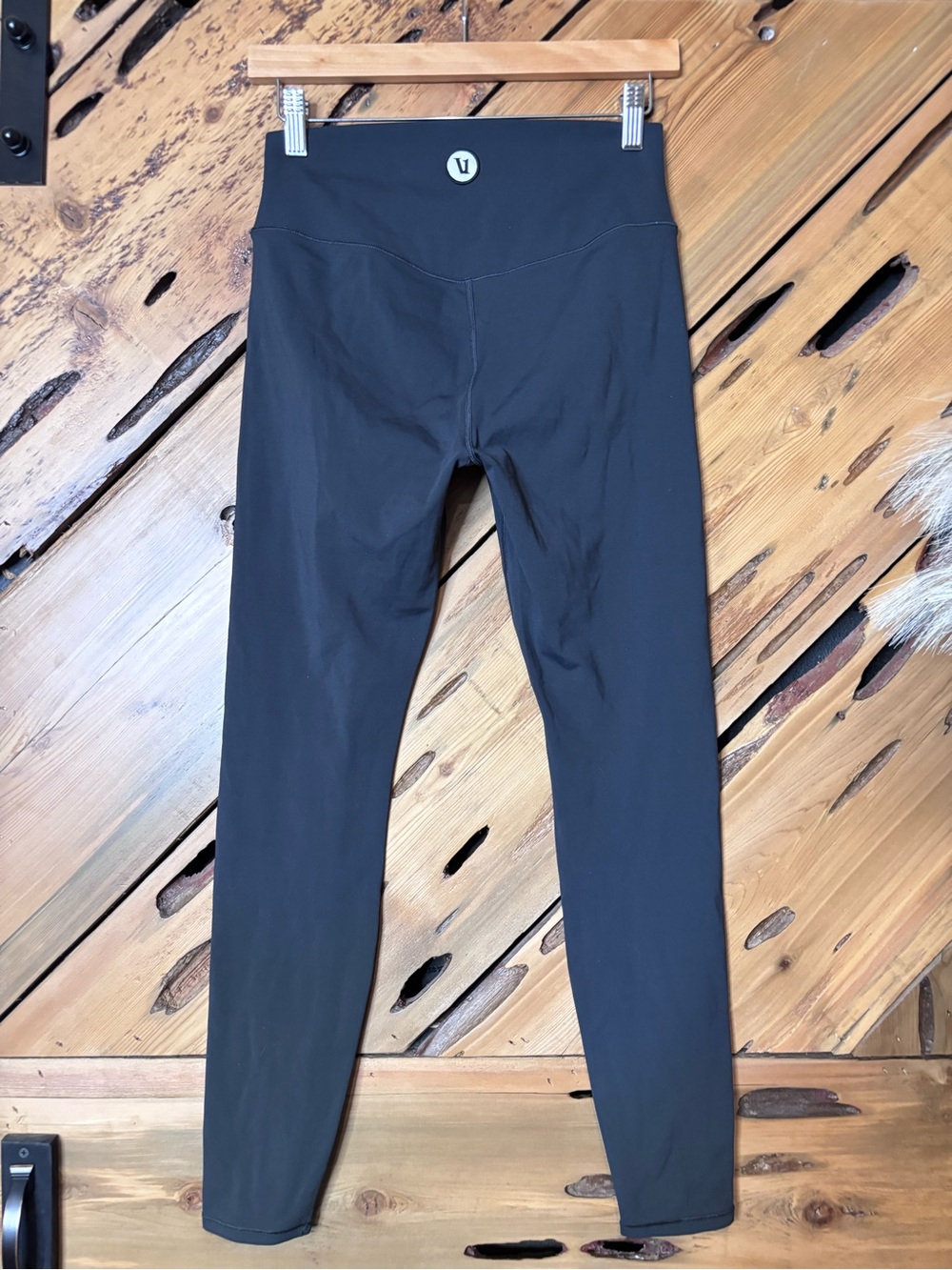 Vuori Charcoal Gray Leggings with High Waistband